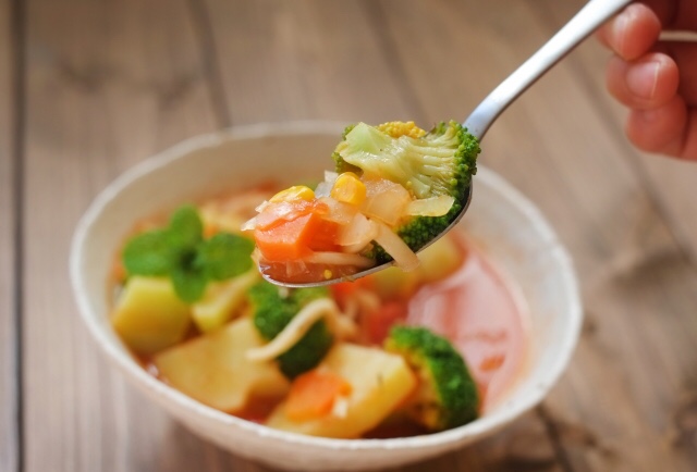 野菜が、老化や病気やガンの原因「活性酸素」を消去する。【野菜スープで若く健康に】