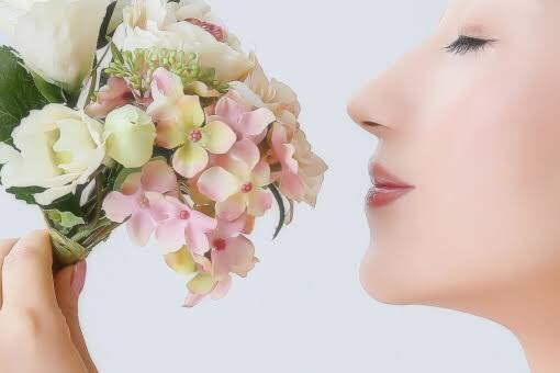 「鼻うがい」は身体の健康維持に役立つ。病気が治ることだってある。